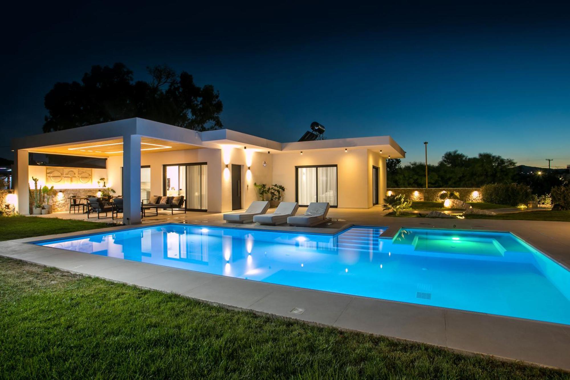 Ocean Pearl Sea View Villa ฟาลิรากี ภายนอก รูปภาพ